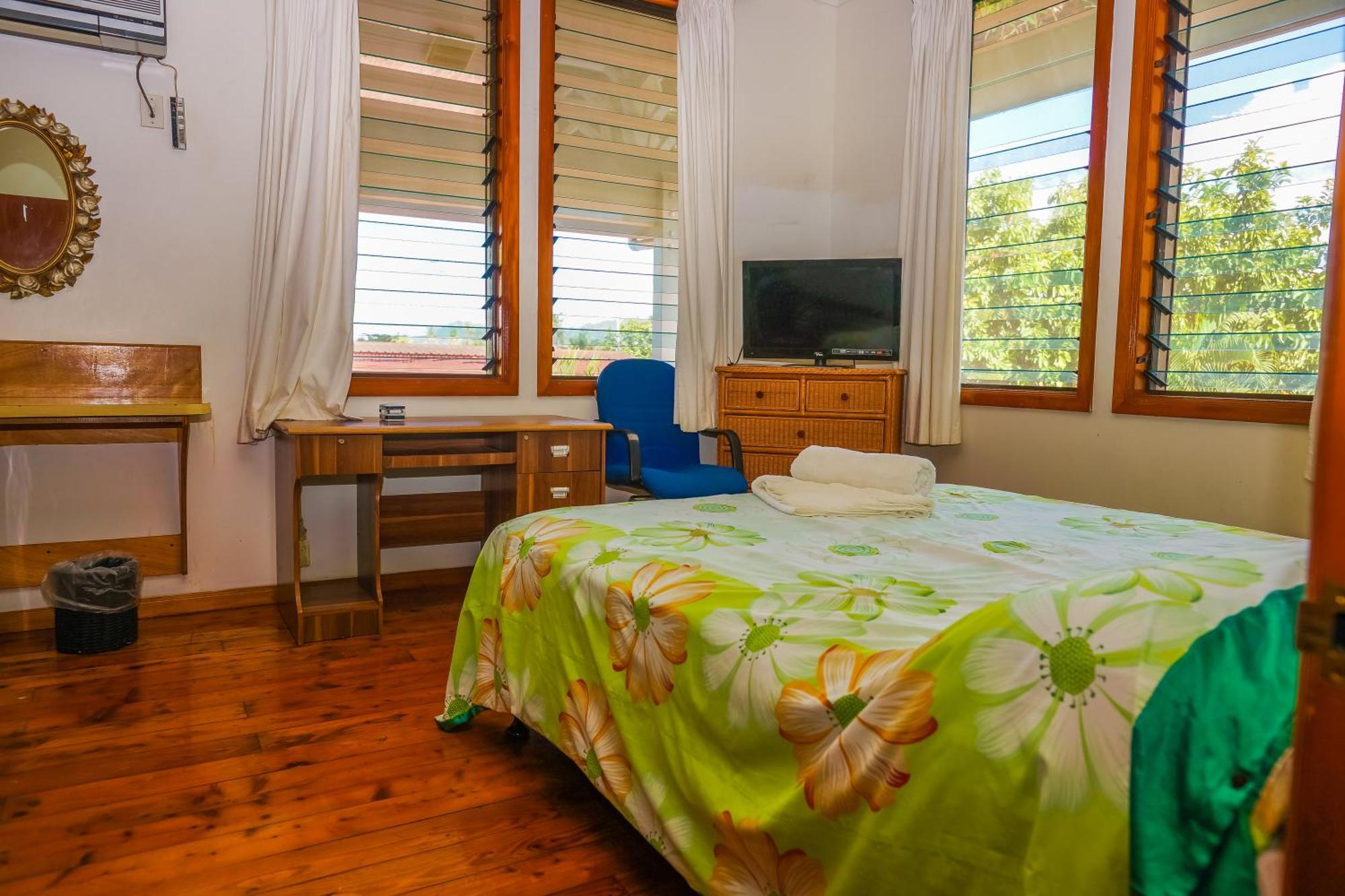 Lynn'S Getaway Hotel Apia Ngoại thất bức ảnh