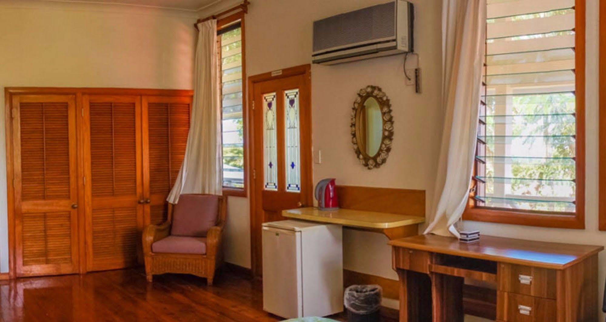 Lynn'S Getaway Hotel Apia Ngoại thất bức ảnh